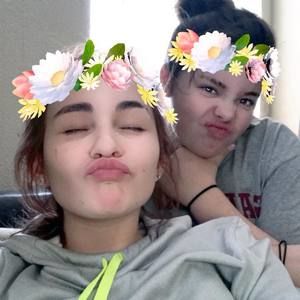 Meet your Posher, Anika